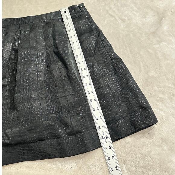 Tommy Hilfiger Mini Skirt Women's 12 Black Pleated A-Line Textured Plaid - Picture 7 of 7